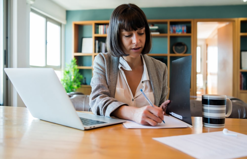 Sensibilisez vos collaborateurs aux postures en télétravail