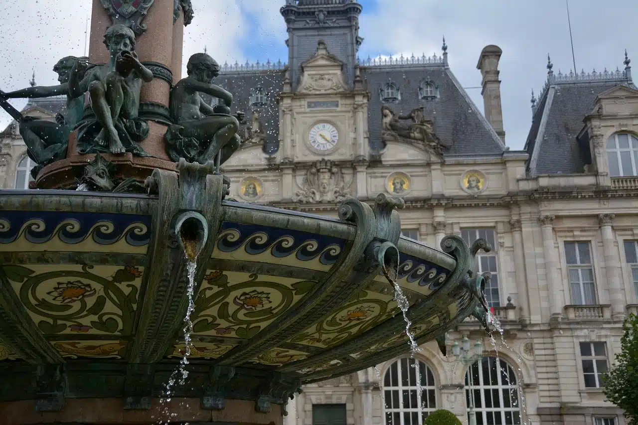 fontaine mairie de limoges en Haute-Vienne